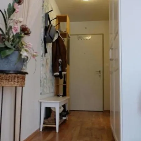 1 12 Zi Mit Persoenlichem Charme Apartment *